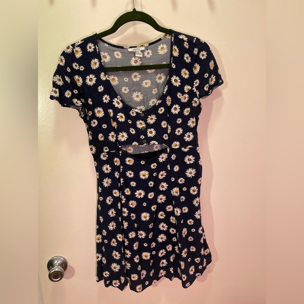 Daisy dress